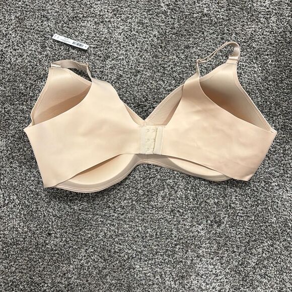 Soma 360 vanishing wireless bra size 44DD - Picture 2 of 3